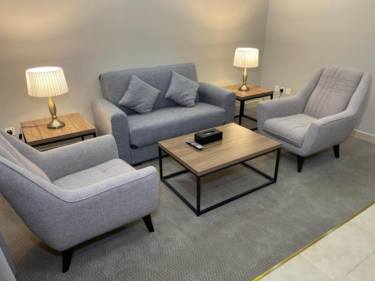 Vital House Apartments เจดดาห์ ภายนอก รูปภาพ
