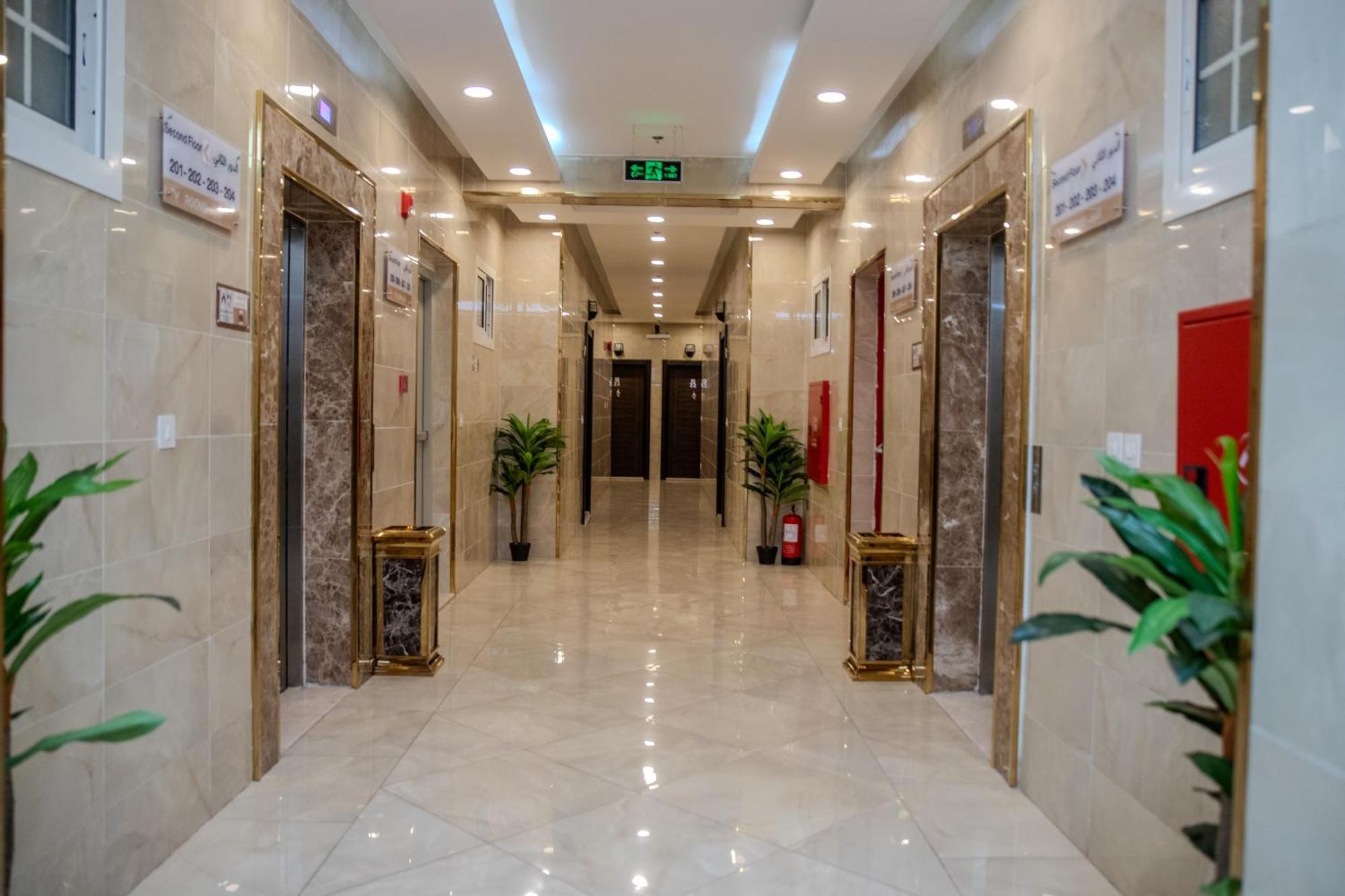 Vital House Apartments เจดดาห์ ภายนอก รูปภาพ